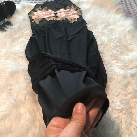 ‼️NEW‼️ Black Mini Dress - Picture 6 of 8